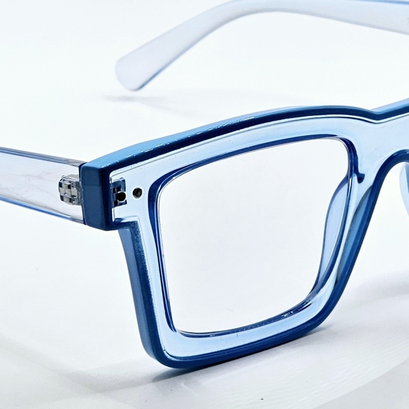 Kendra - Picture 2 of 4